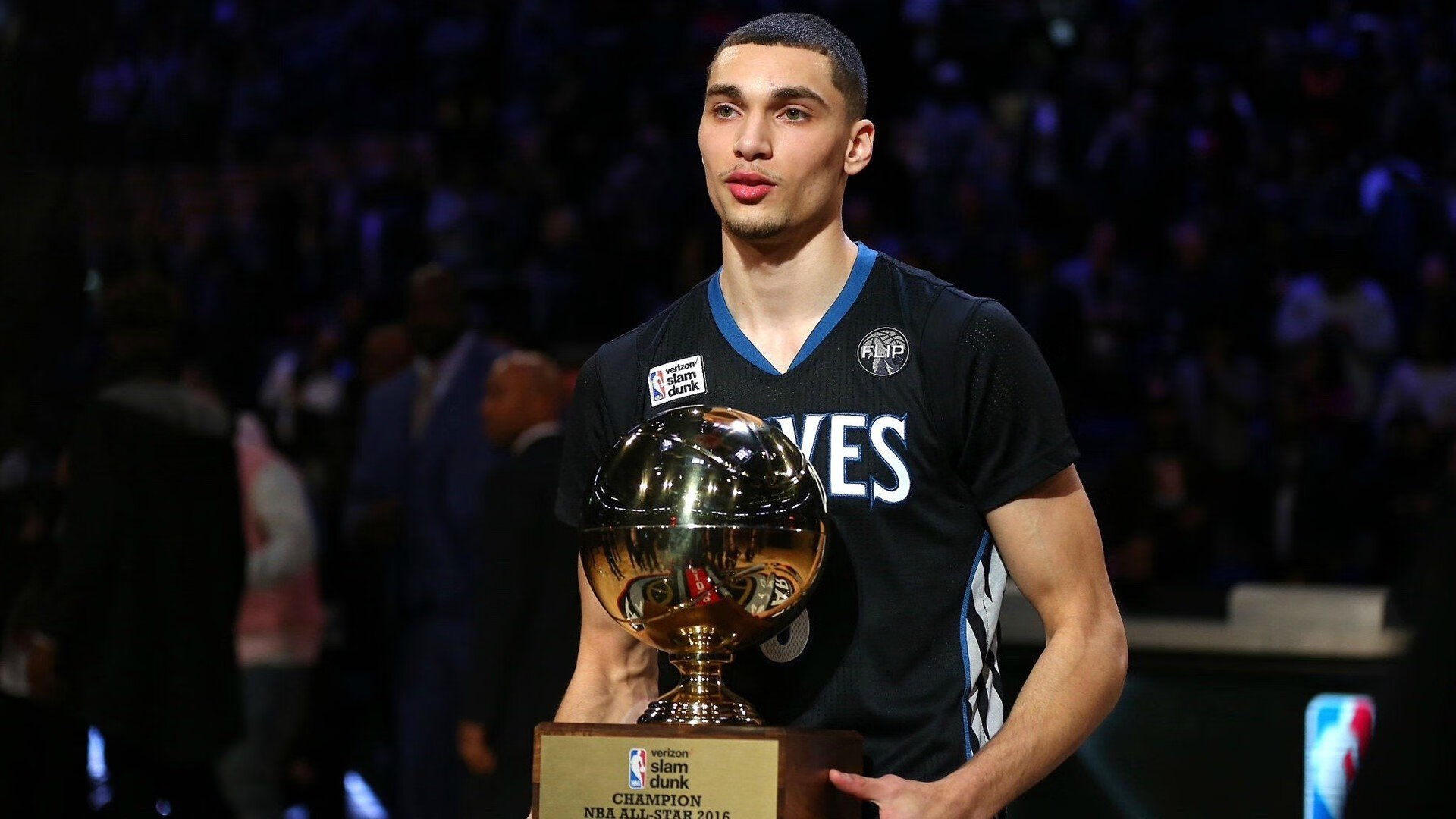 《王者荣耀季中冠军赛，LPL战队力压群雄夺冠》，王者荣耀kpl赛季冠军